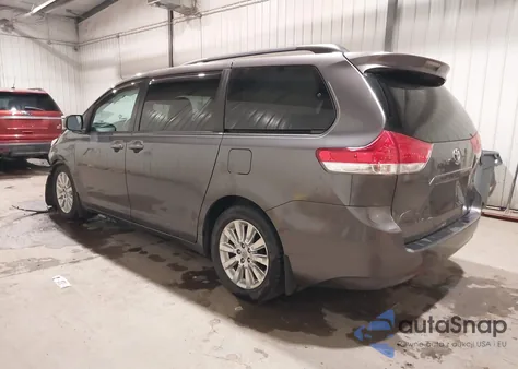 2011 Toyota Sienna Xle from USA, damaged, VIN 5TDDK3DC6BS013627